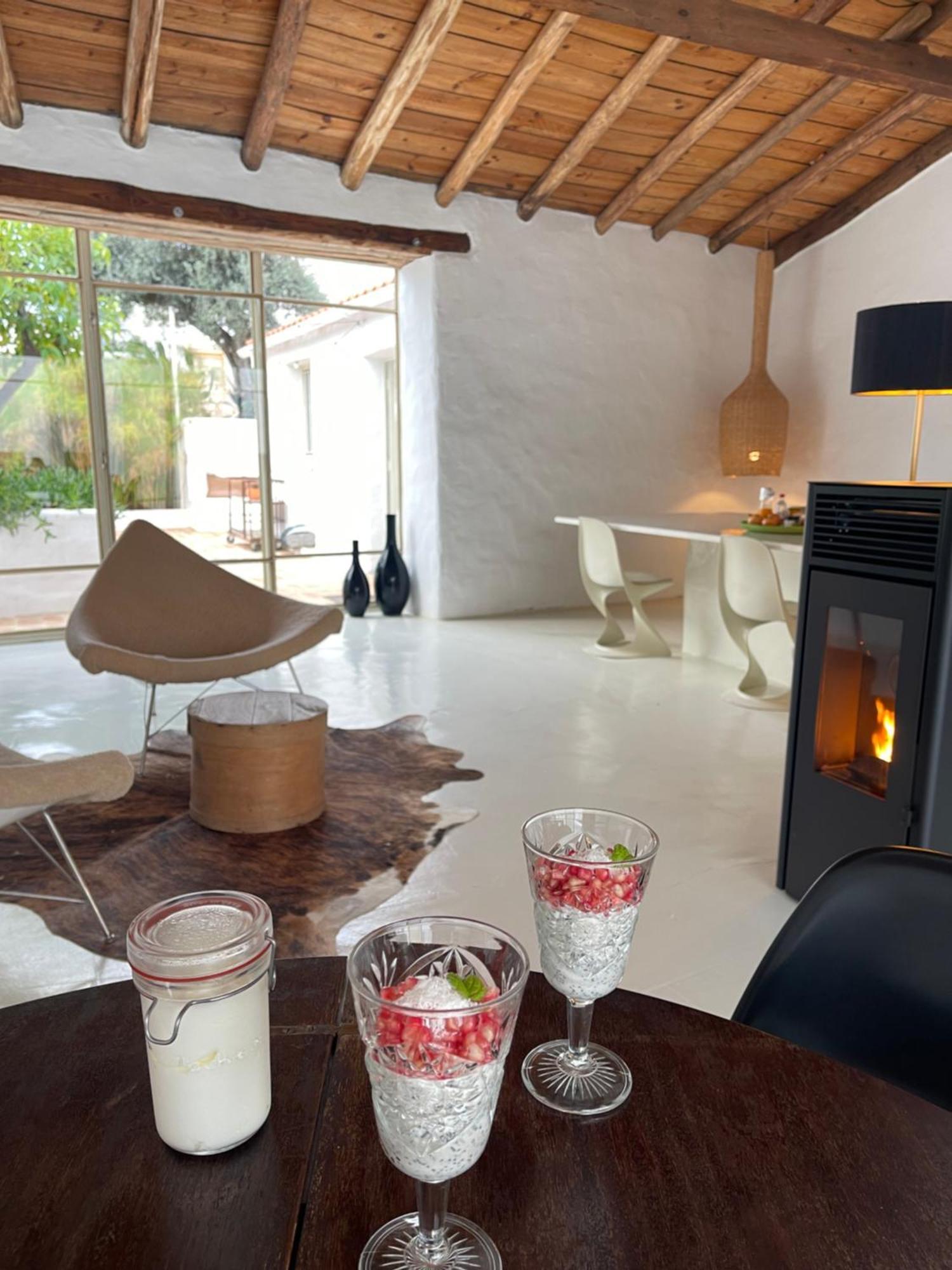 Uma Casa Em Entradas Guesthouse Экстерьер фото