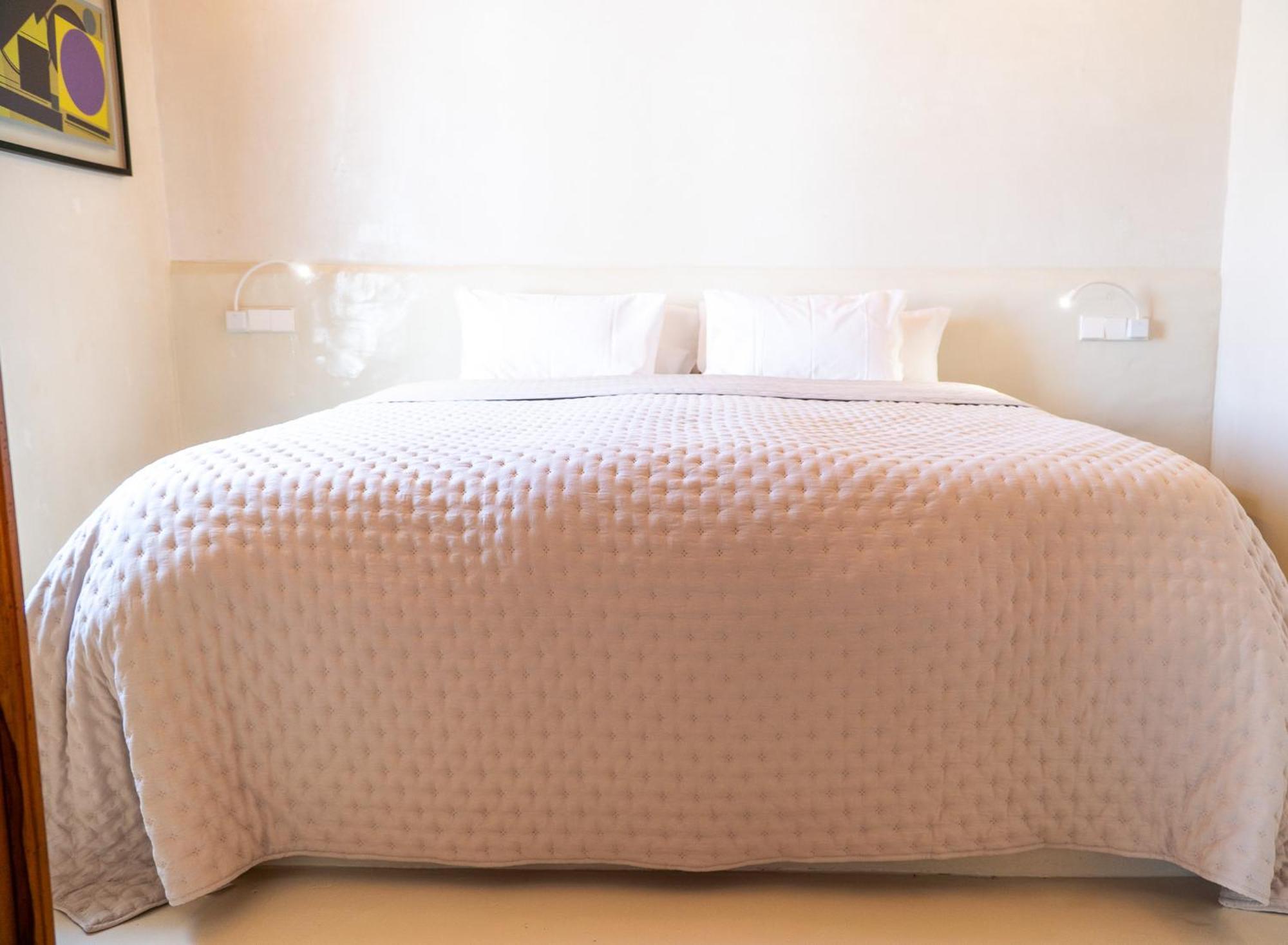 Uma Casa Em Entradas Guesthouse Экстерьер фото